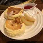 B団 - パンケーキ絶賛！