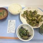 Doushishadaigakushimmachikafeteria - 