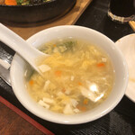 香港亭 - スープ　おかわり可能