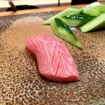 天寿し - 鮪 大とろ 塩