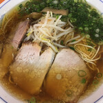 五苑 - 五苑ラーメン   880円なり