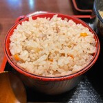 美ね吉 - かやくごはん