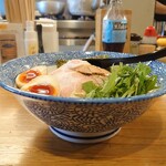 つけ麺 いちびり - 横から