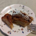 ルスティカ菓子店 - 「りんごのタルト」