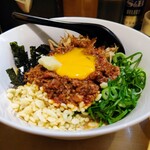 Menya Ebisu - 台湾まぜそば 豚丼セット1100円