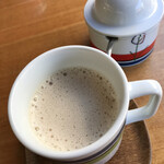 カメイノ食堂 - ジンジャーミルクティー