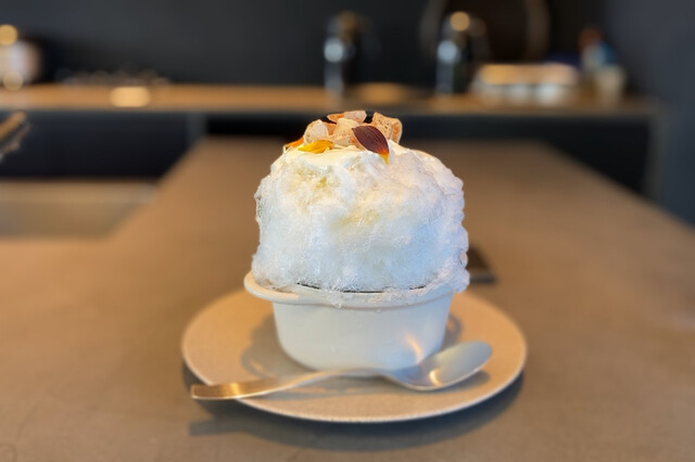 Vermicular Premium Shaved Ice Salon Koori Nabeya photo 3