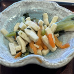 Washoku Resutoran Tonden - 日替わり 一汁三菜 ランチ の 小鉢　(2022/11)