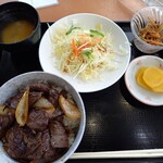 江別ホルモン食堂 - 牛サガリ丼