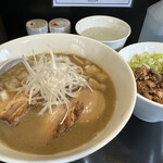 煮干し中華そば のじじR - 