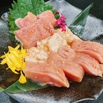 焼肉 牛ごろ - 厳選ホルモン3種盛合せ