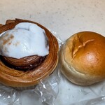 Ｂoulangerie une Amie - 菓子パン２種