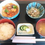 山美 - 日替り定食