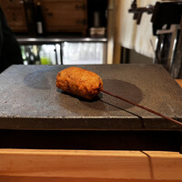 串揚げ 依知川 - 豚の角煮