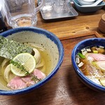 ヨコクラストアハウス - 