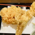 Tempura Tsuna Hachi - 穴子、小海老のかき揚げ