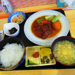 お食事処 河童 - 日替わりワンコインランチ・イノシシ角煮定食　５００円（税込）【２０２２年１１月】