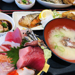 タカマル鮮魚店 - 