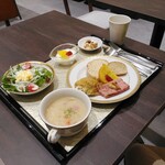 Sakana To Gohan Masuyone - 朝食（洋食の月曜日バージョン）