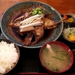 呑み食い処 なぶら - カブト煮定食(990円)