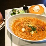 Hoshinokohieten - エビとモッツァレラチーズのトマトクリームスパゲッティ＆パンケーキプレート