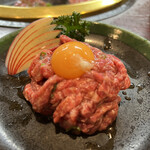 Appare - ユッケ 830円