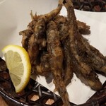 車屋 - めひかり唐揚げ