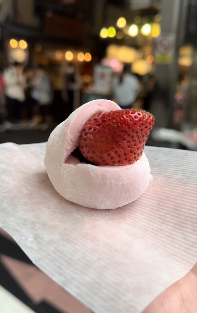 苺だいふく ストロベリーパパ - 京都河原町/大福 | 食べログ