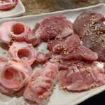 Yakiniku Izakaya Nikukyuu - 