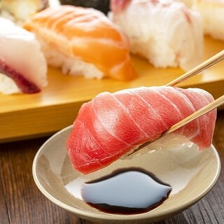 【約50種類のお寿司】海鮮がイチオシ！今夜は職人技に舌鼓。