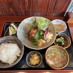 Soba&Dining Nisino - ハンバーグ定食（税込み１０００円）