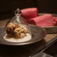 USHIGORO S. SHINJUKU - 白トリュフ、田村牧場月齢35ヶ月