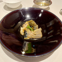 中国飯店 富麗華 - 上海蟹　紹興酒漬け