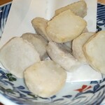 お肴ダイニング 樹楽 - 里芋から揚げ