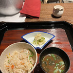 割烹 隆 - お昼のコース９６８０円。香箱蟹の土鍋御飯。ご飯にも蟹の風味が染みて、とーっても美味しくいただきました（╹◡╹）（╹◡╹）