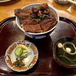 桂喜 - うなぎ肝焼入丼