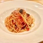 Cucina Italiana Casa - パスタ（プッタネスカソースのスパゲッティ）