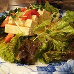 車屋 - わかめと豆腐のサラダ