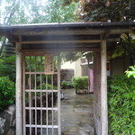 打心蕎庵 - 2013/5　11時半（開店時間）少し前に到着、2013/5