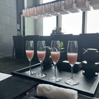 ザ タヴァン グリル＆ラウンジ - 