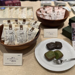 中村藤吉本店 - 料理写真:《購入》栗入り ほうじ茶フィナンシェ@税込380円×2