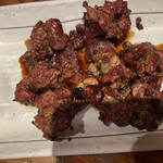 焼鳥 庄ちゃん  - せぎもタレ　香ばしく濃厚　キモ好きにはたまりません