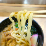 Genkai Udon - 福岡のうどんは柔らかい、と思ってましたが、
                        意外にコシありました