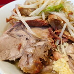 ラーメン二郎 - この日の豚