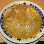 らーめん大 - らーめん並  細麺  野菜少なめ  ニンニク  脂多め