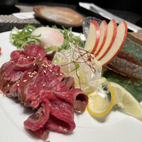 個室 和牛焼肉 吟 難波店 - 