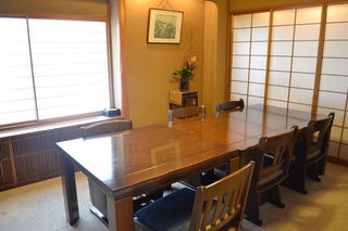 Hakushika Douza Ten - 少人数様でお使いいただけるテーブル席