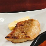 ニユートーキヨー 庄屋 - 豚汁と魚定食　赤魚の塩麹焼き　赤魚　アップ
