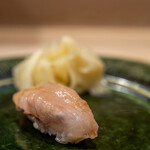 うを徳 - 2022.11 横須賀産カワハギ肝を挟んで