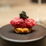 USHIGORO S. - キャビア燻製タルタル